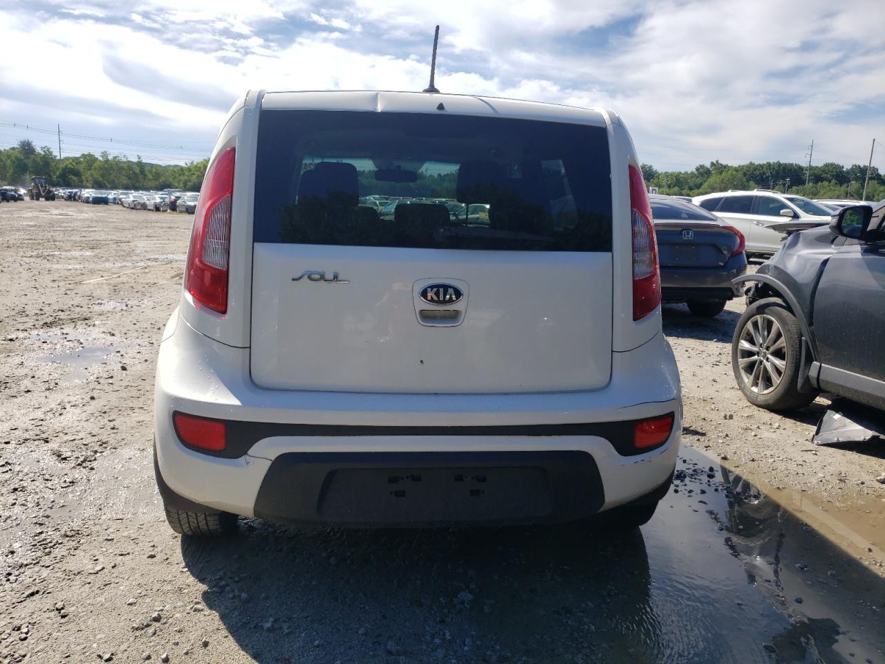 KNDJT2A59D7543684 2013 Kia Soul