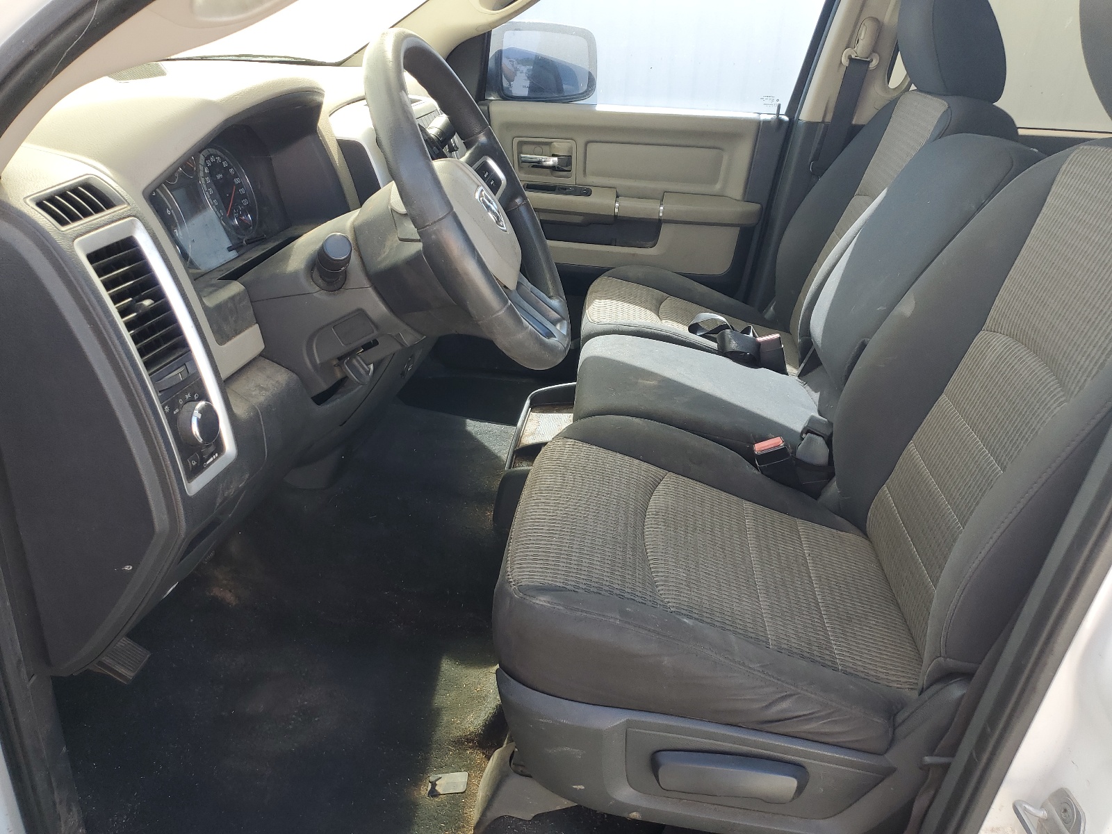 1D7RV1CP8BS697650 2011 Dodge Ram 1500