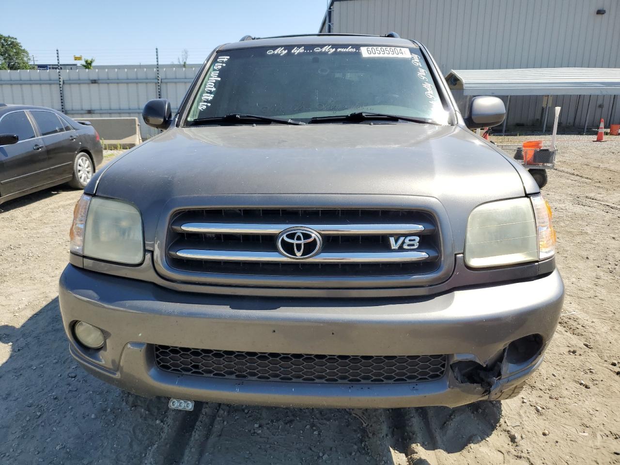 2004 Toyota Sequoia - Image 5