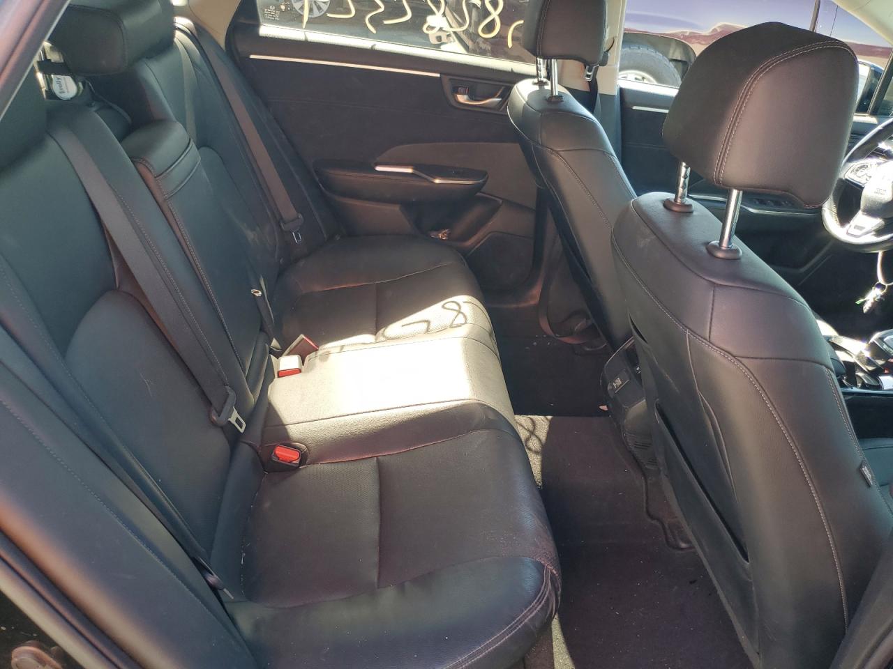 2018 Honda Clarity Touring VIN: JHMZC5F37JC004428 Lot: 58282324