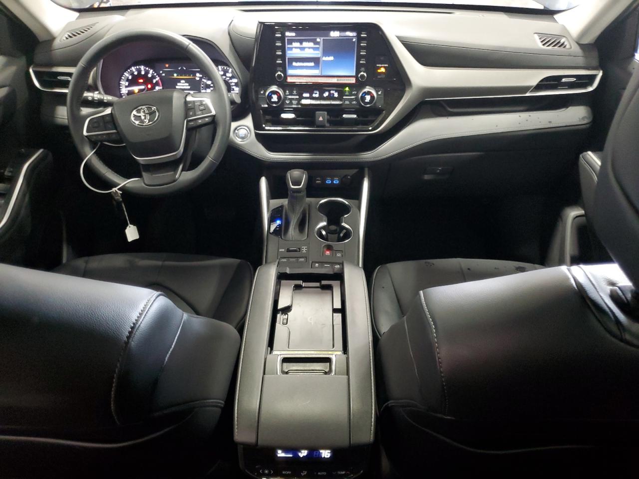 2022 Toyota Highlander Xle VIN: 5TDGZRBH7NS596479 Lot: 58854994