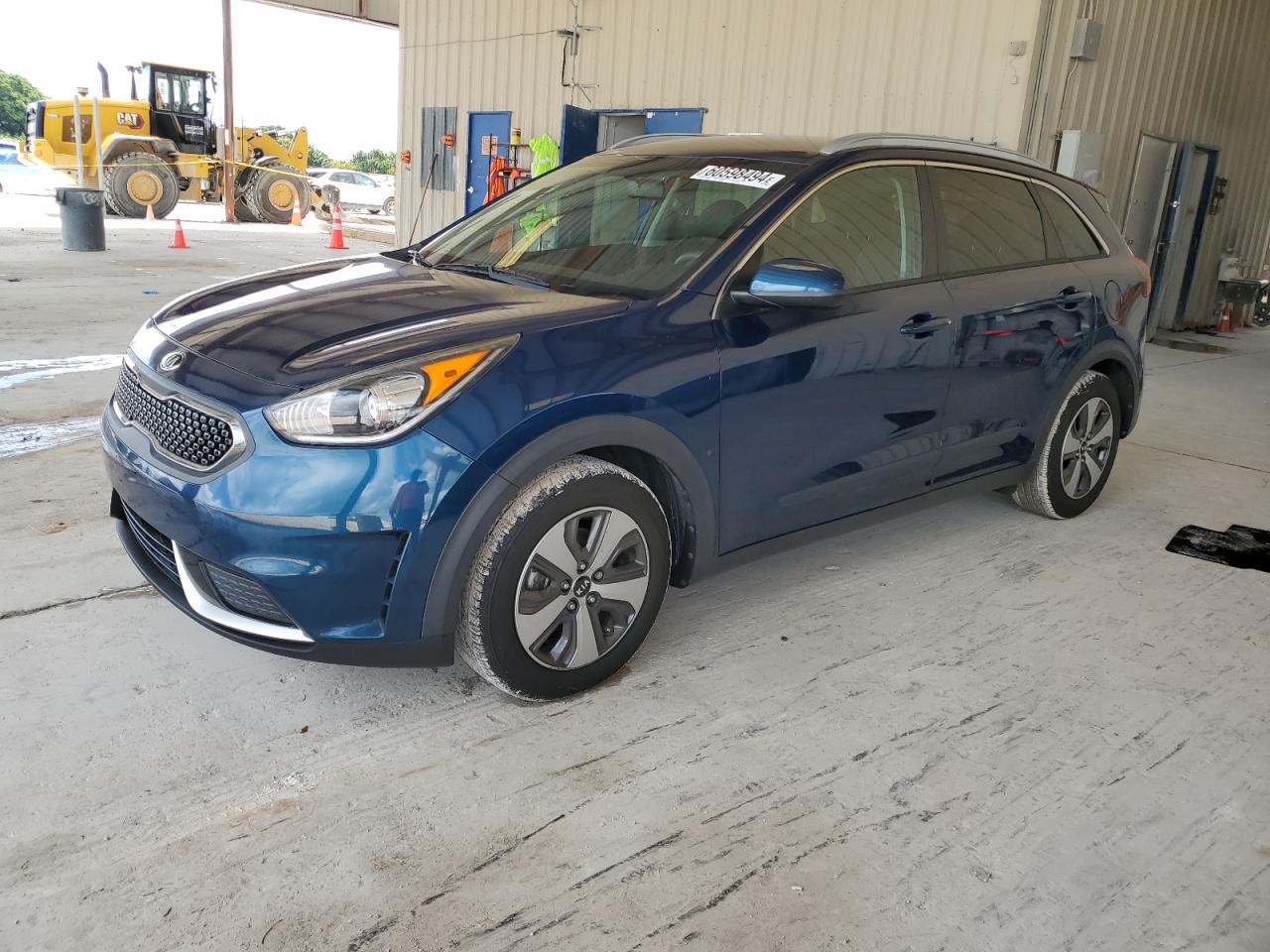 KNDCB3LC6H5101475 2017 KIA NIRO - Image 1