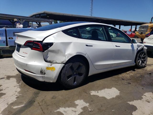  TESLA MODEL 3 2022 Білий