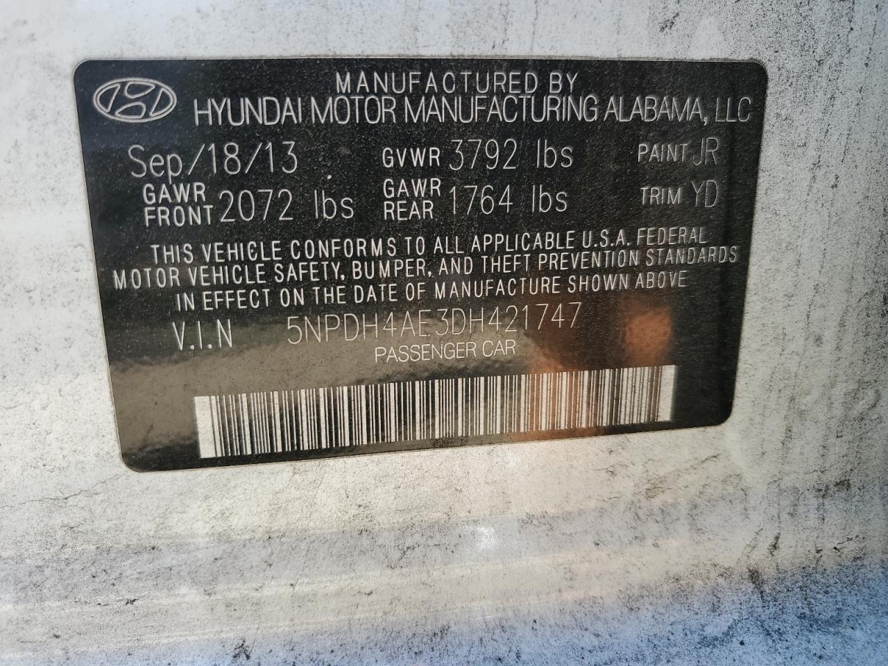 2013 Hyundai Elantra - Image 12