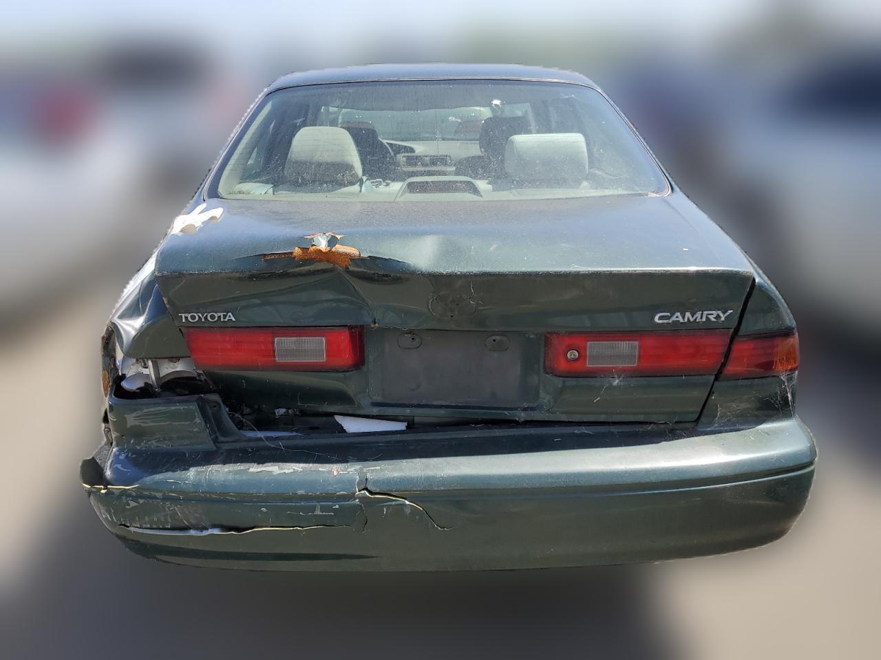 1999 Toyota Camry Ce VIN: 4T1BG22K5XU526461 Lot: 55534624