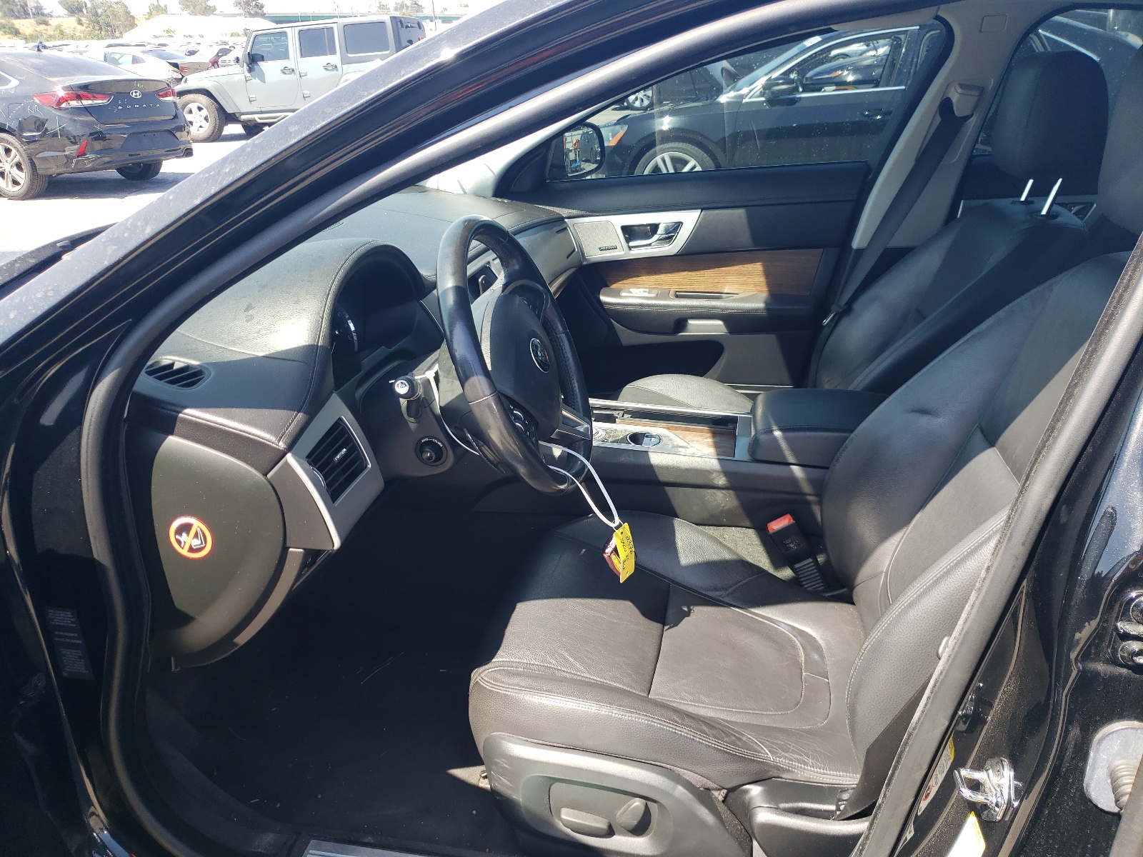 SAJWA0FS6FPU55002 2015 Jaguar Xf 2.0T Premium