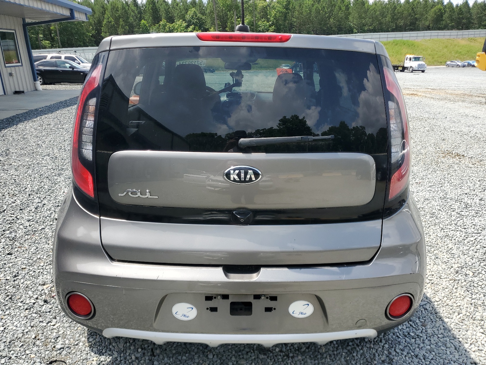 KNDJP3A54J7541153 2018 Kia Soul +