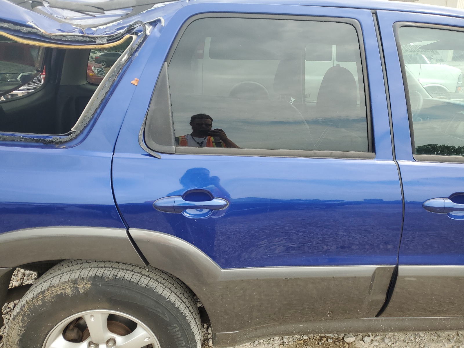 4F2YZ06195KM00188 2005 Mazda Tribute S