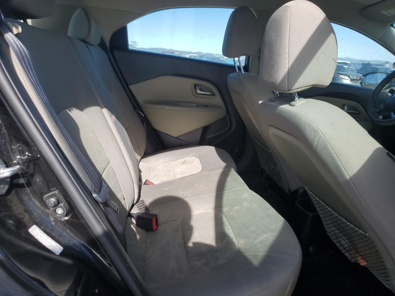 2017 Kia Rio - Image 10