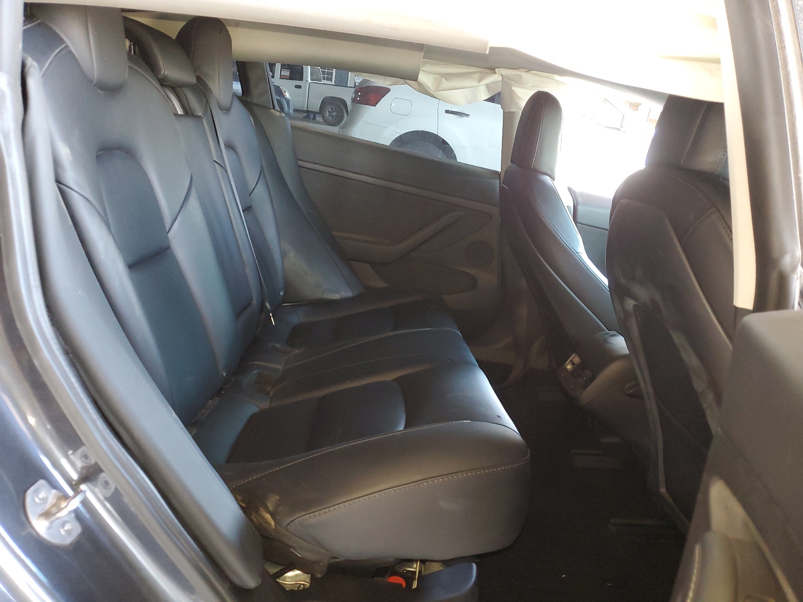 5YJ3E1EB0NF198070 2022 Tesla Model 3