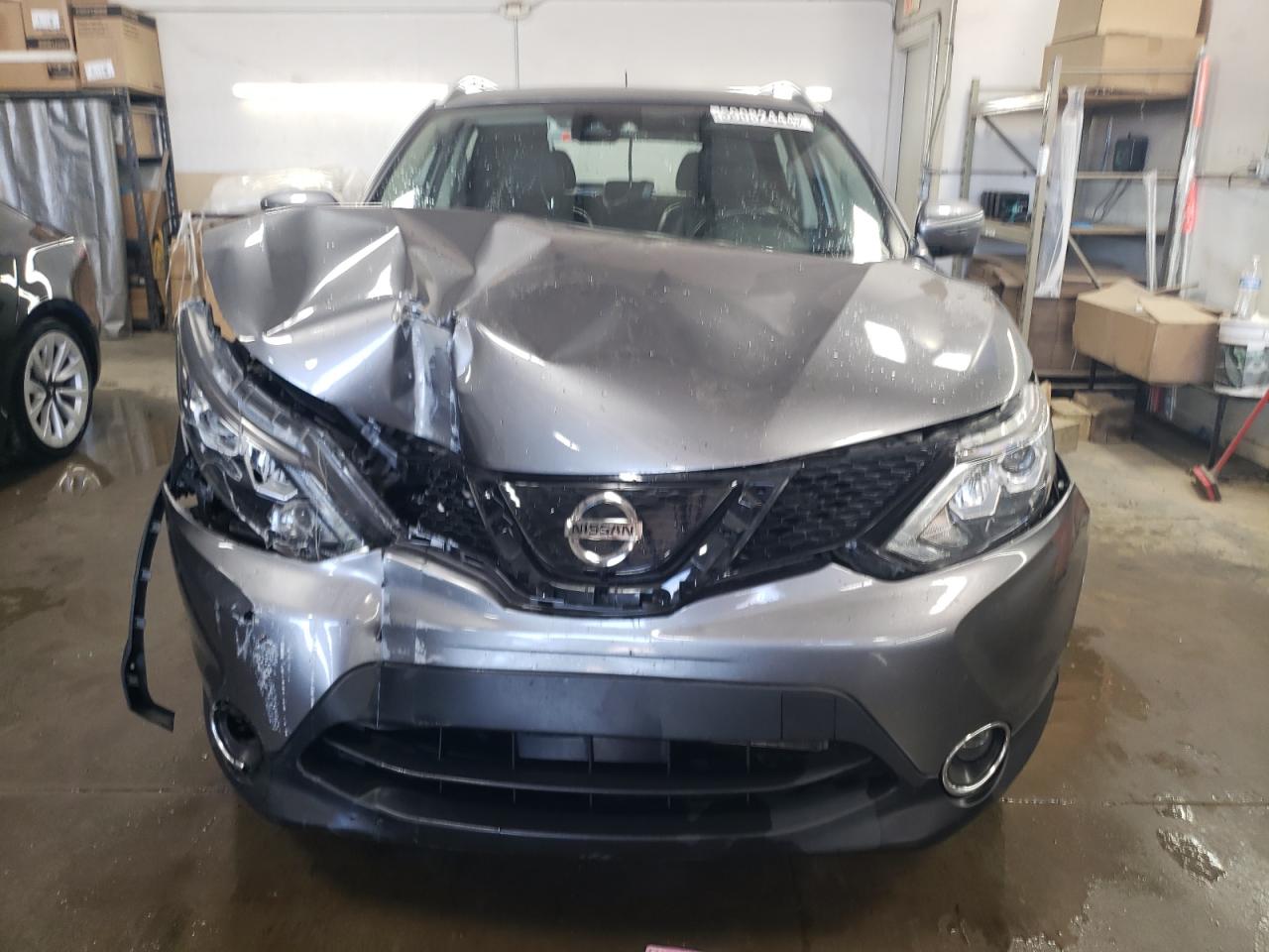 VIN JN1BJ1CR3KW631382 2019 NISSAN ROGUE no.5