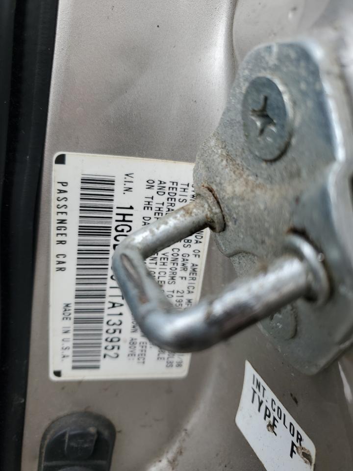 1996 Honda Accord Ex VIN: 1HGCD5661TA135952 Lot: 58605974