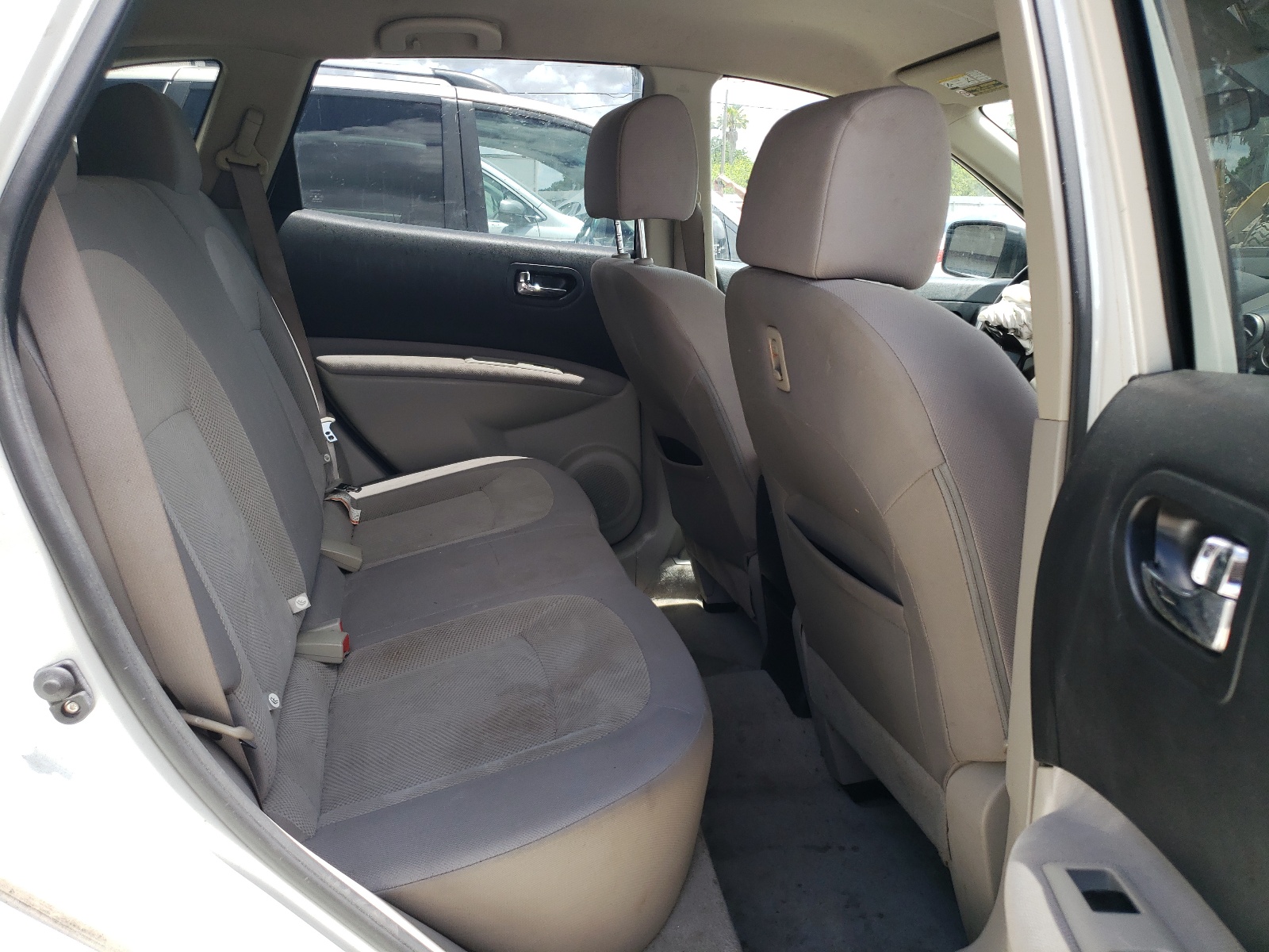 JN8AS5MT6CW301085 2012 Nissan Rogue S