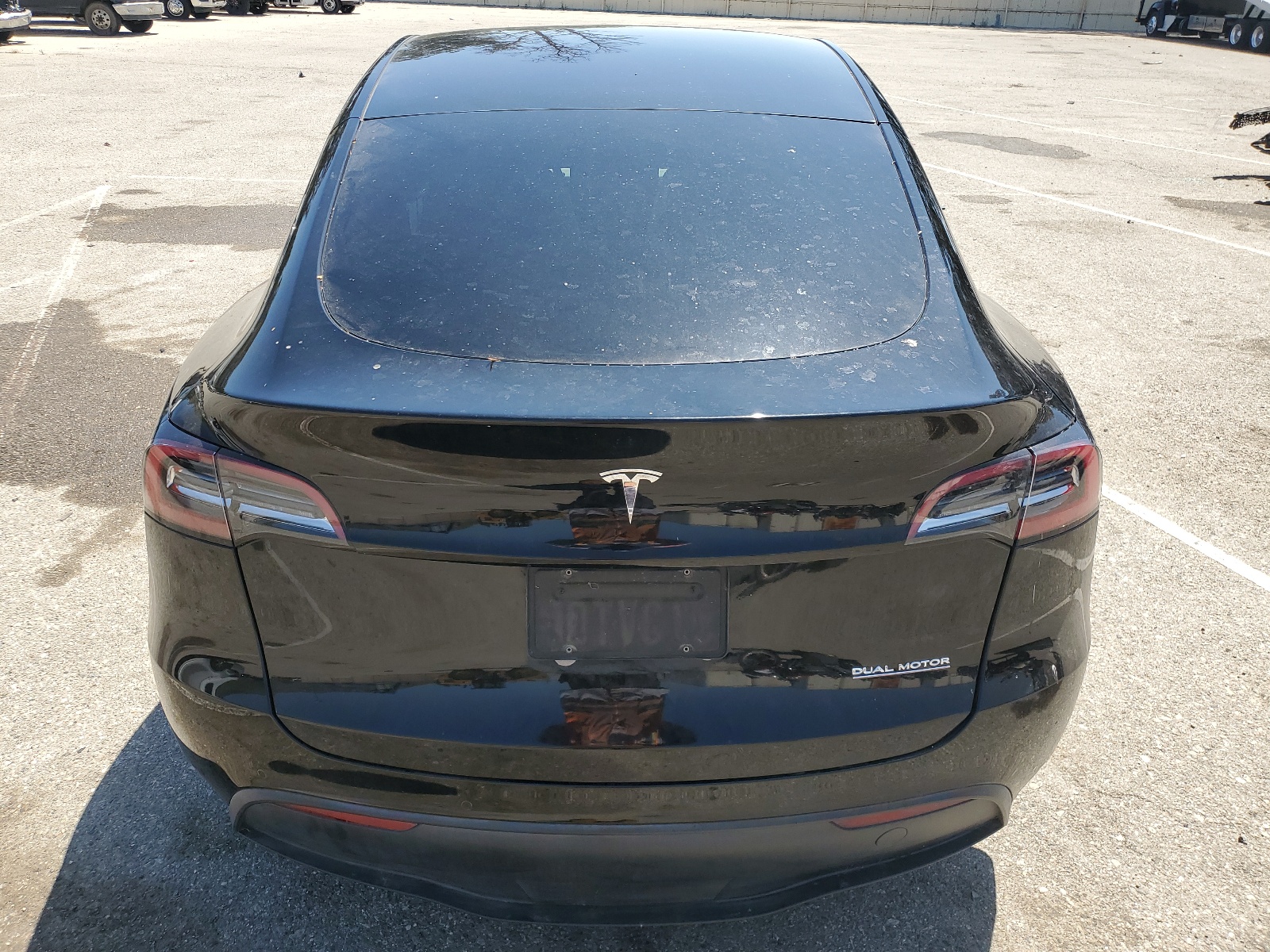 7SAYGDEF5NF405981 2022 Tesla Model Y