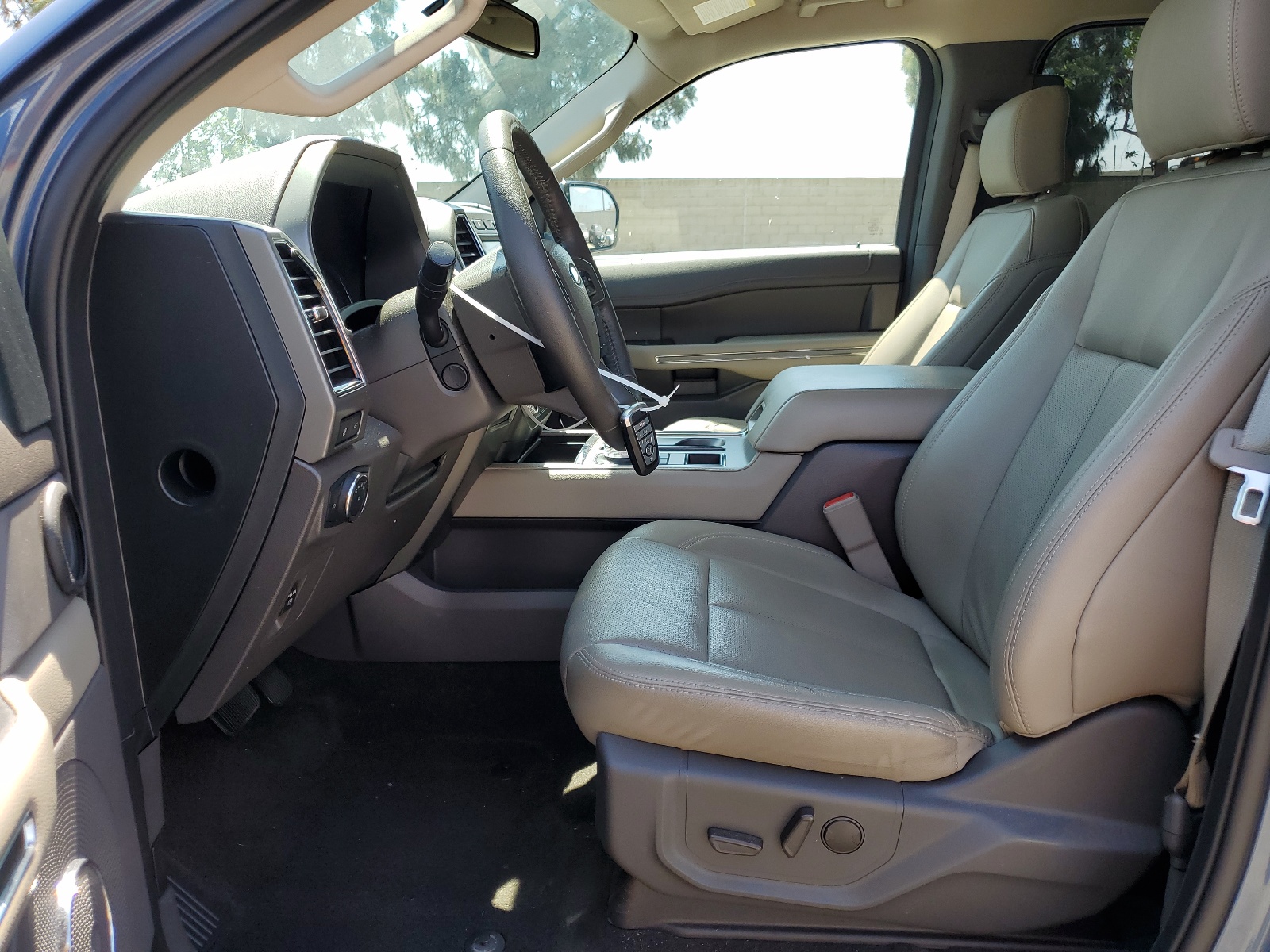 1FMJU1HT6LEA64320 2020 Ford Expedition Xlt