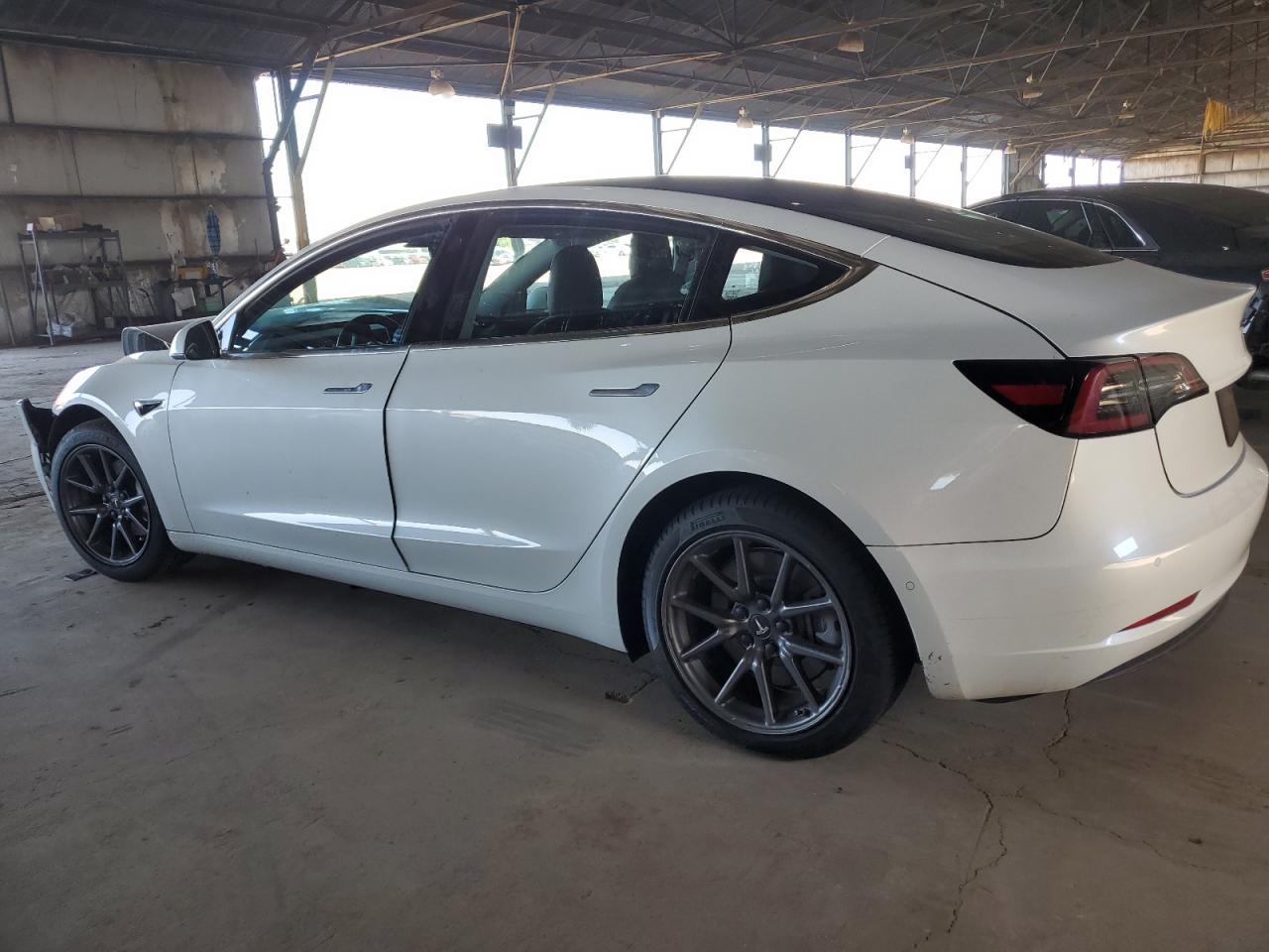 5YJ3E1EA5JF053706 2018 TESLA MODEL 3 - Image 2