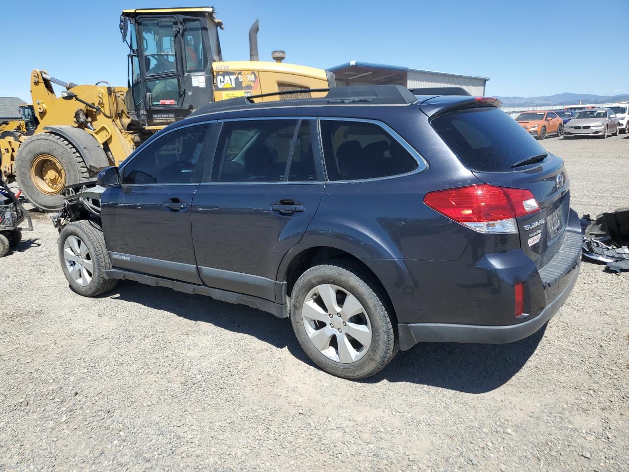 2011 Subaru Outback - Image 2