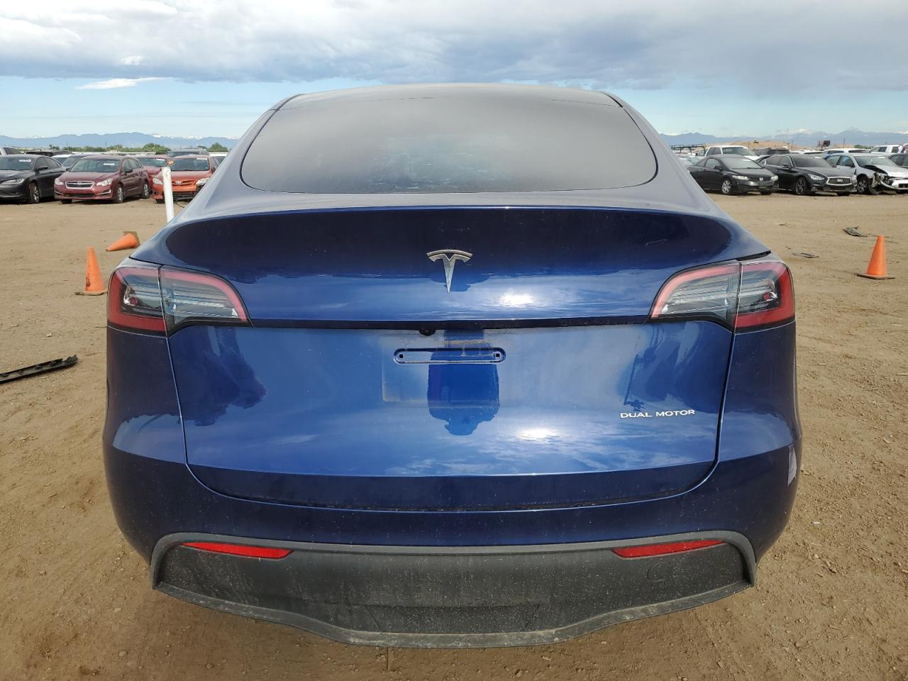 VIN 7SAYGDEE7PA174654 2023 TESLA MODEL Y no.6