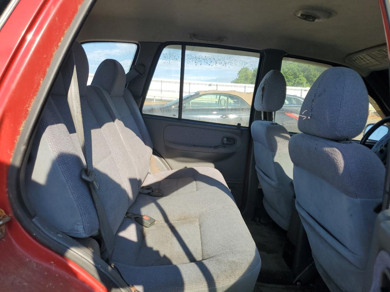 1999 Kia Sportage VIN: KNDJA7237X5597517 Lot: 82673504