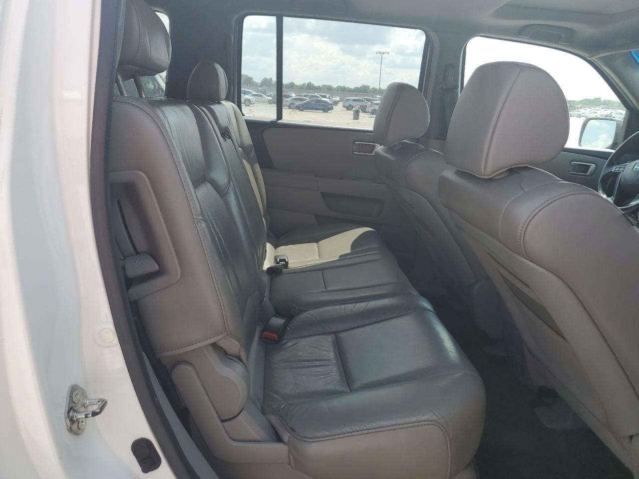 2011 Honda Pilot Exl VIN: 5FNYF4H5XBB077049 Lot: 59058504