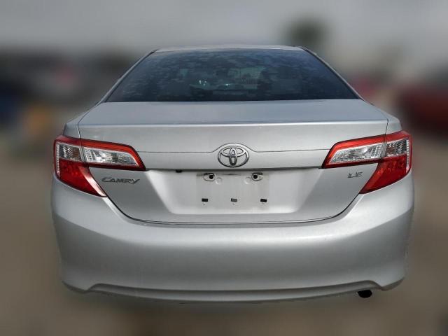  TOYOTA CAMRY 2014 Сріблястий