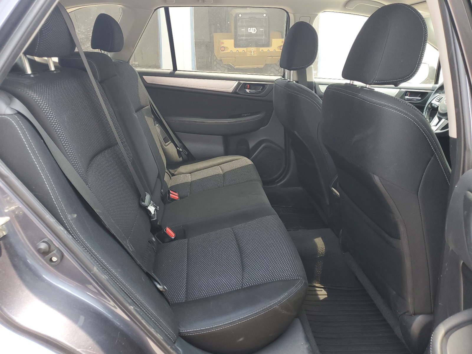 4S4BSBHC9F3310986 2015 Subaru Outback 2.5I Premium