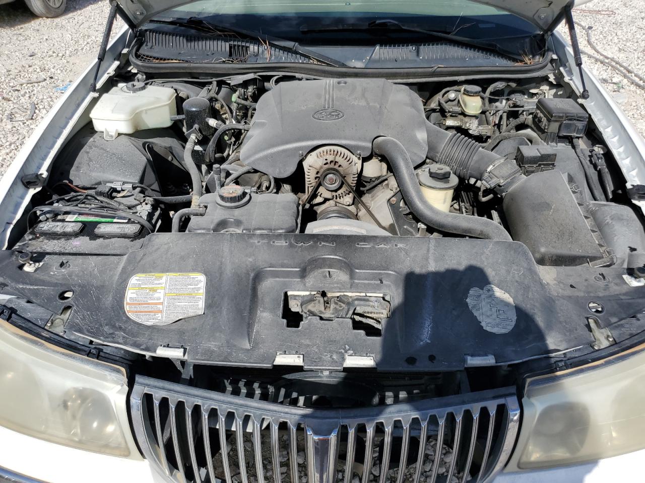 1999 Lincoln Town Car Executive VIN: 1LNHM81W3XY720036 Lot: 60497684