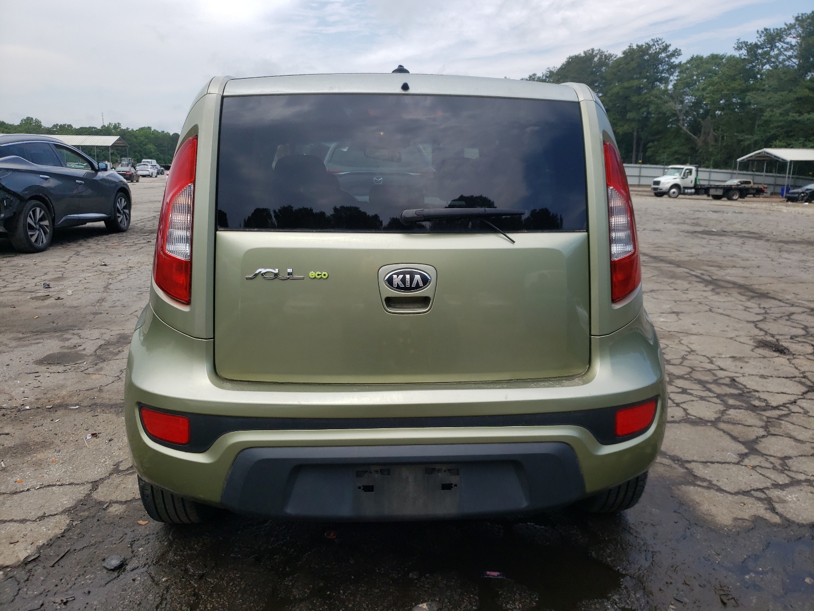 2013 Kia Soul + vin: KNDJT2A62D7527514