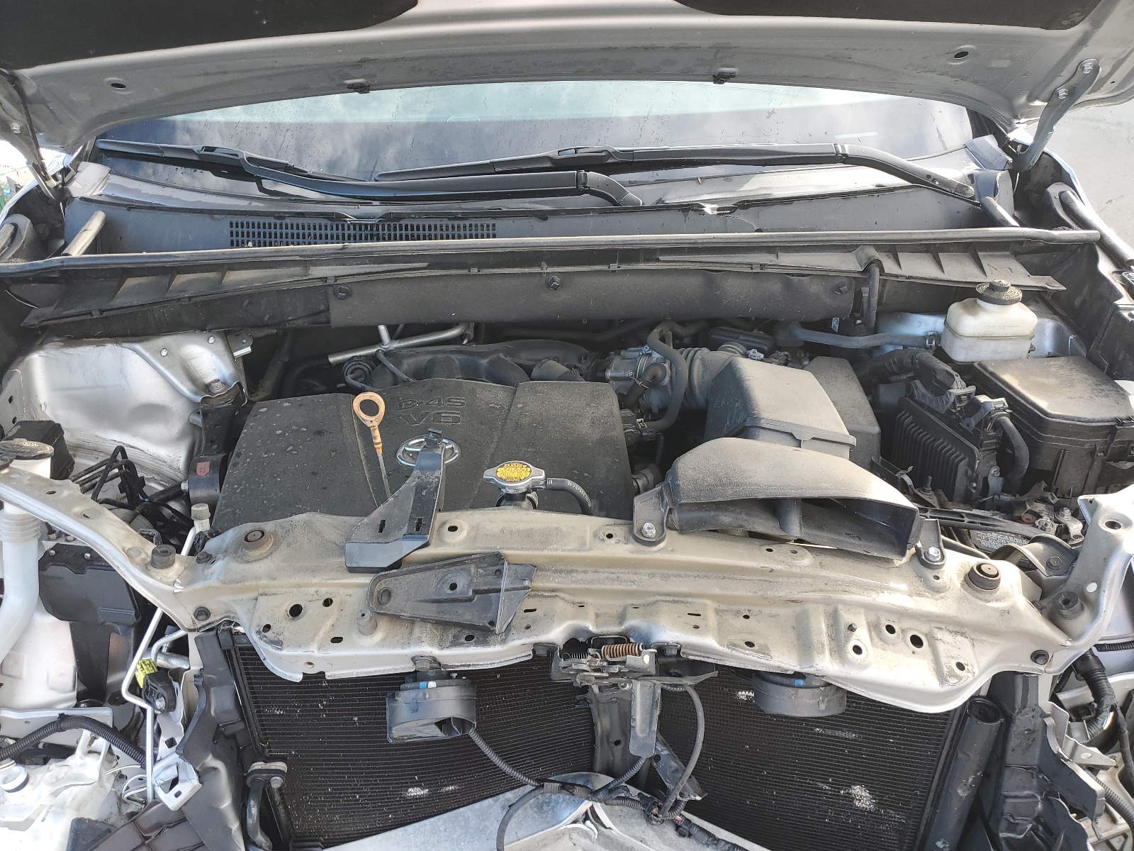 5TDJZRFH5HS403573 2017 Toyota Highlander Se