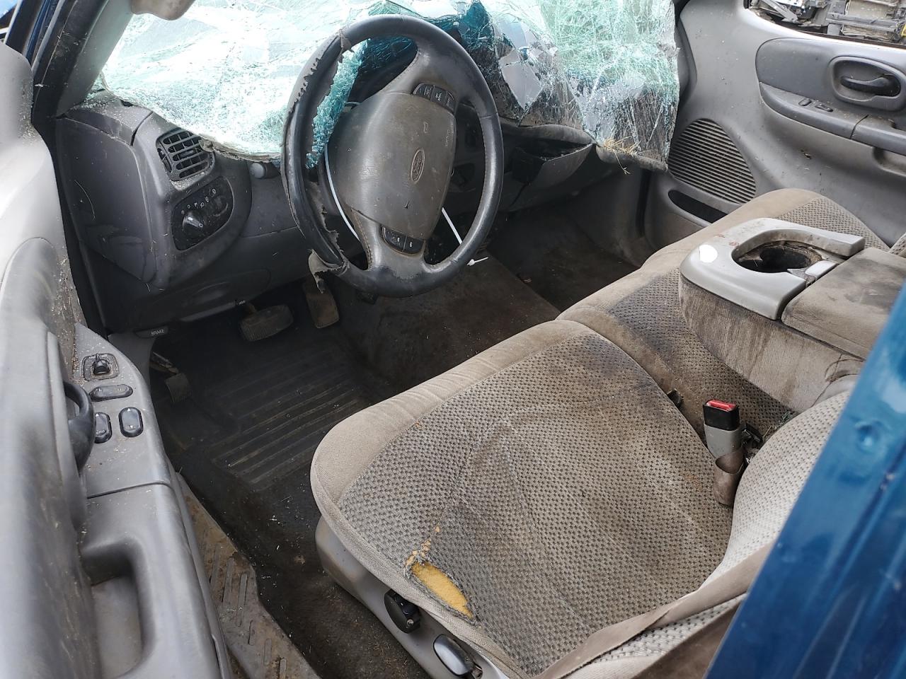 2001 Ford F-150 - Image 8