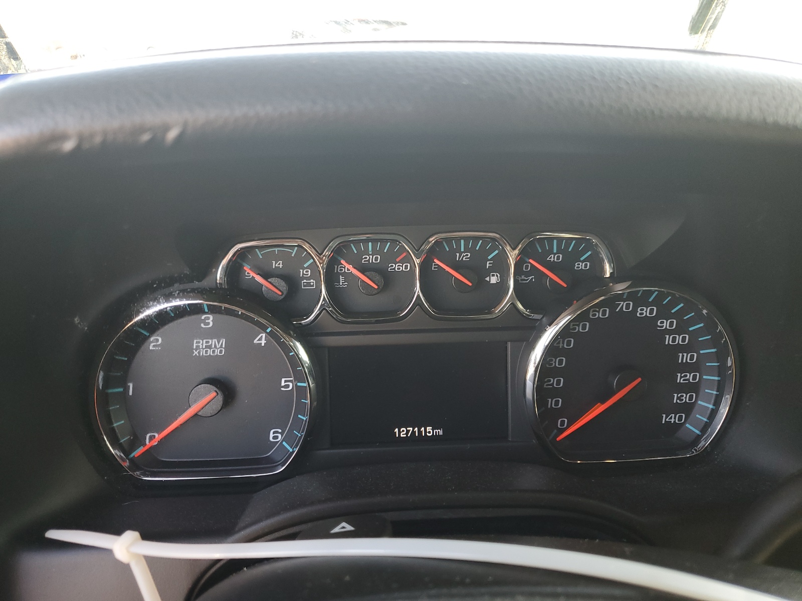 1GNSCAKC4KR263269 2019 Chevrolet Tahoe C1500 Ls