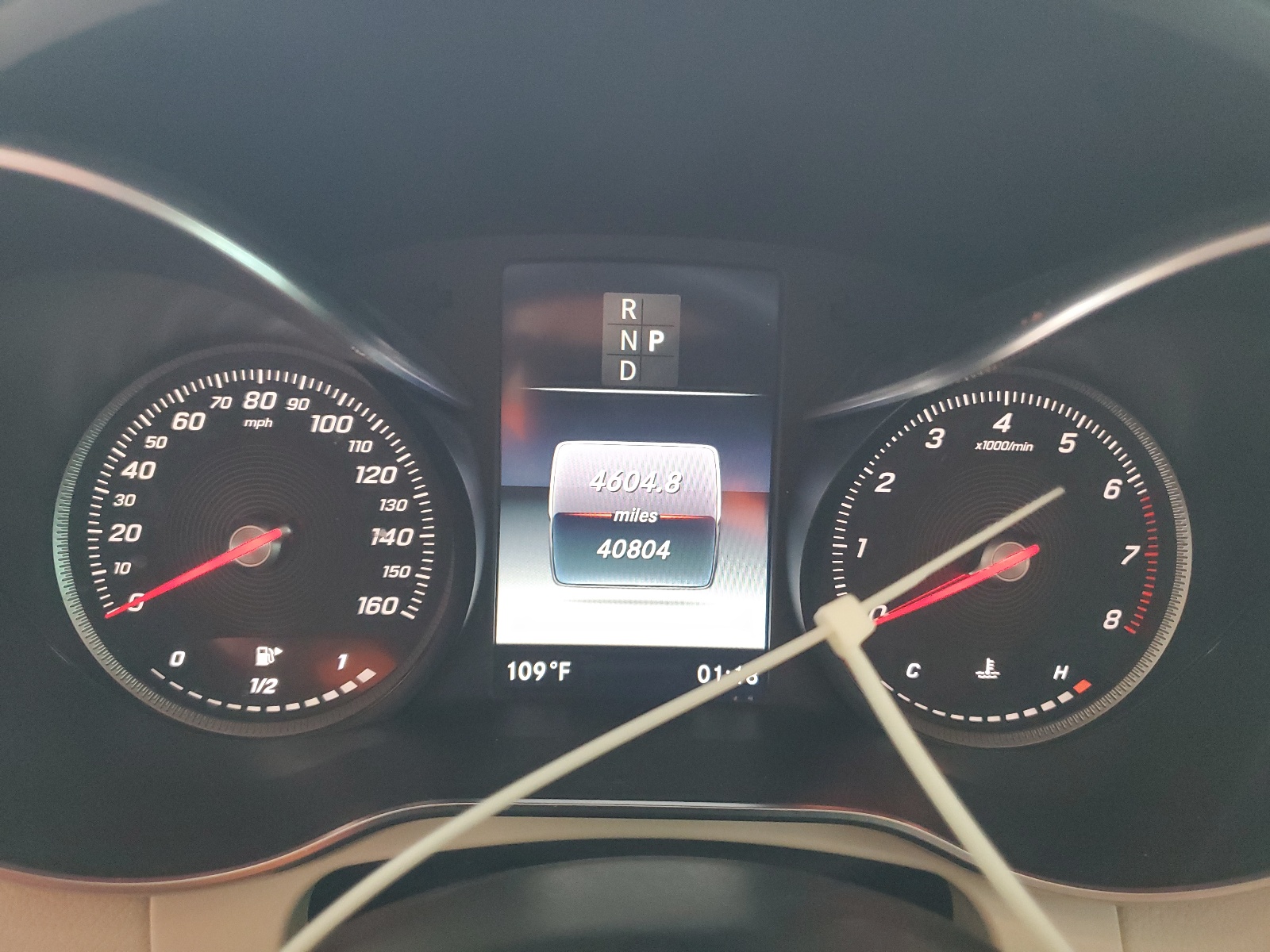 WDC0G4KB4KF563029 2019 Mercedes-Benz Glc 300 4Matic