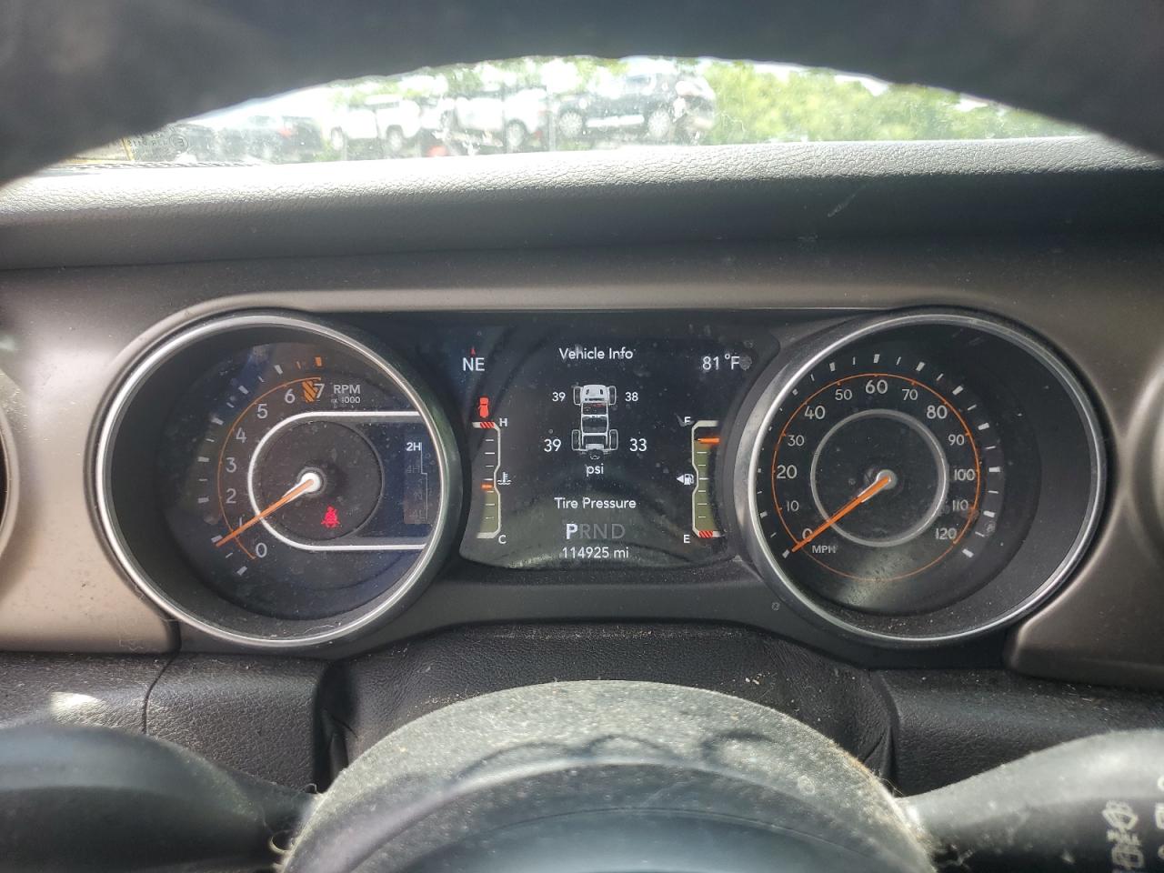 2018 Jeep Wrangler - Image 9