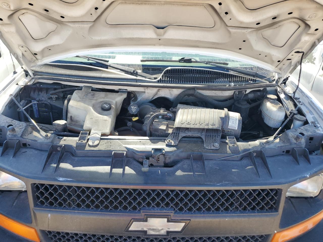 2005 Chevrolet Express G2500 VIN: 1GCGG25V051105911 Lot: 60920344