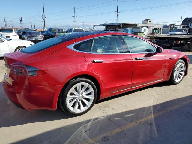  TESLA MODEL S 2017 Червоний