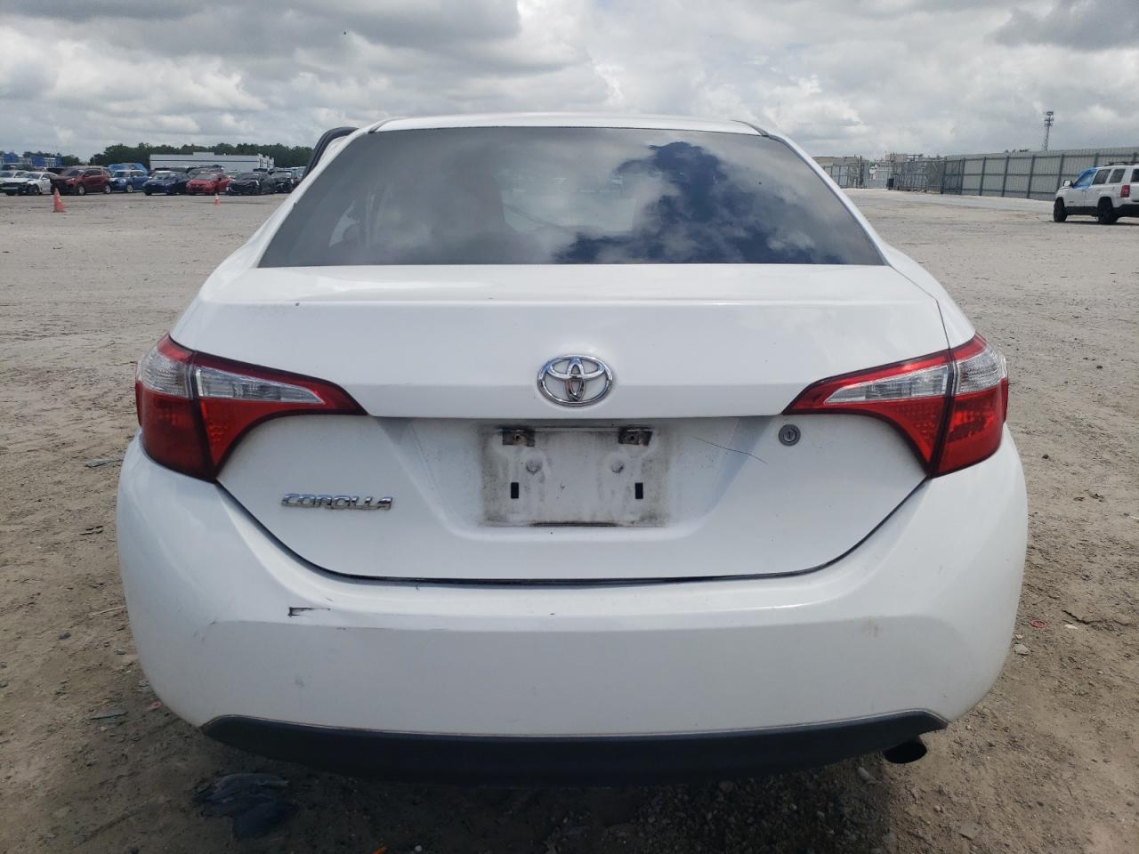 VIN 5YFBURHE2GP461864 2016 TOYOTA COROLLA no.6