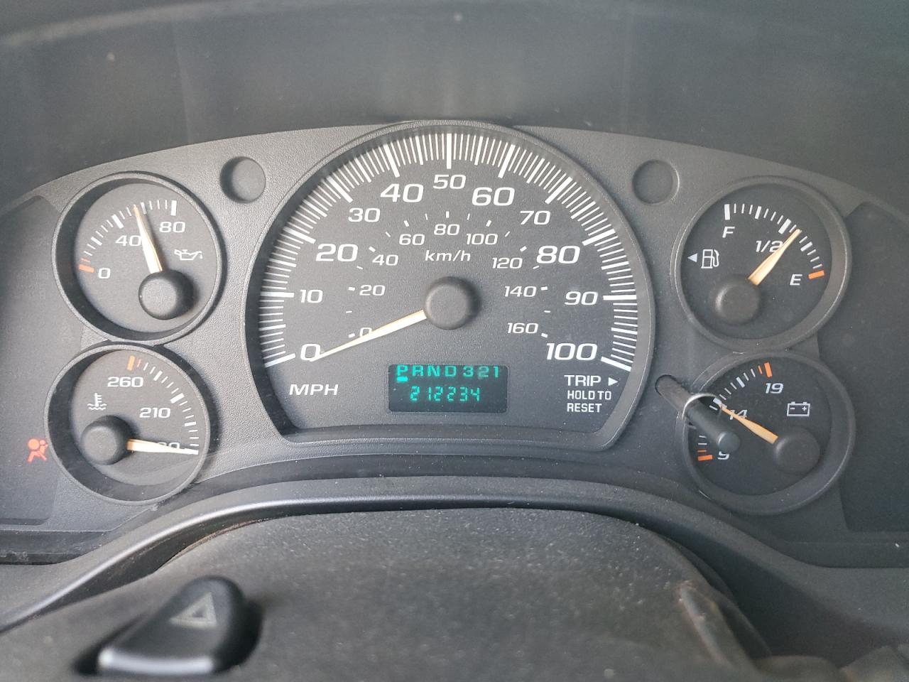 2005 Chevrolet Express G2500 VIN: 1GCGG25V051105911 Lot: 60920344