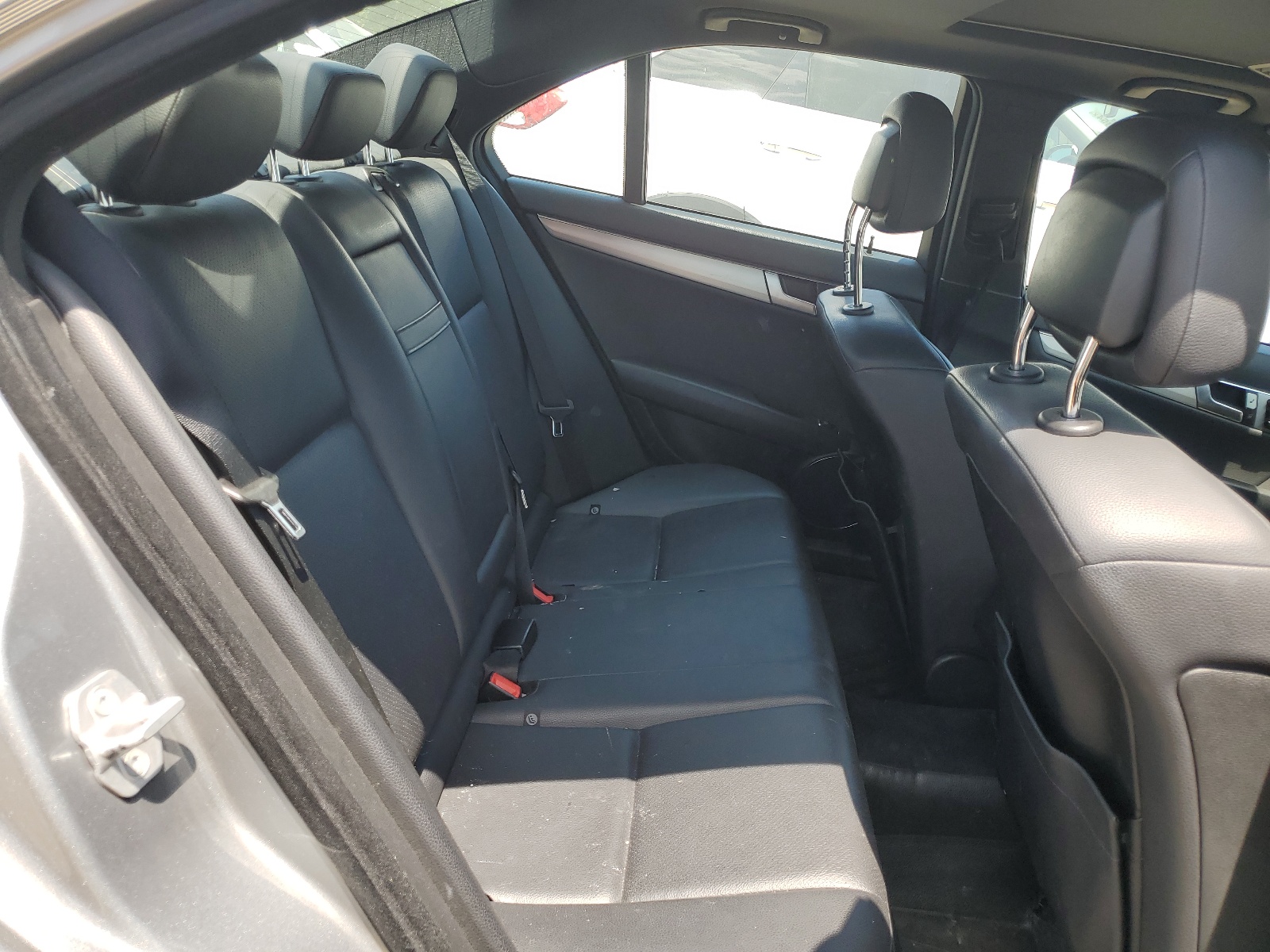 WDDGF8AB3DR292360 2013 Mercedes-Benz C 300 4Matic