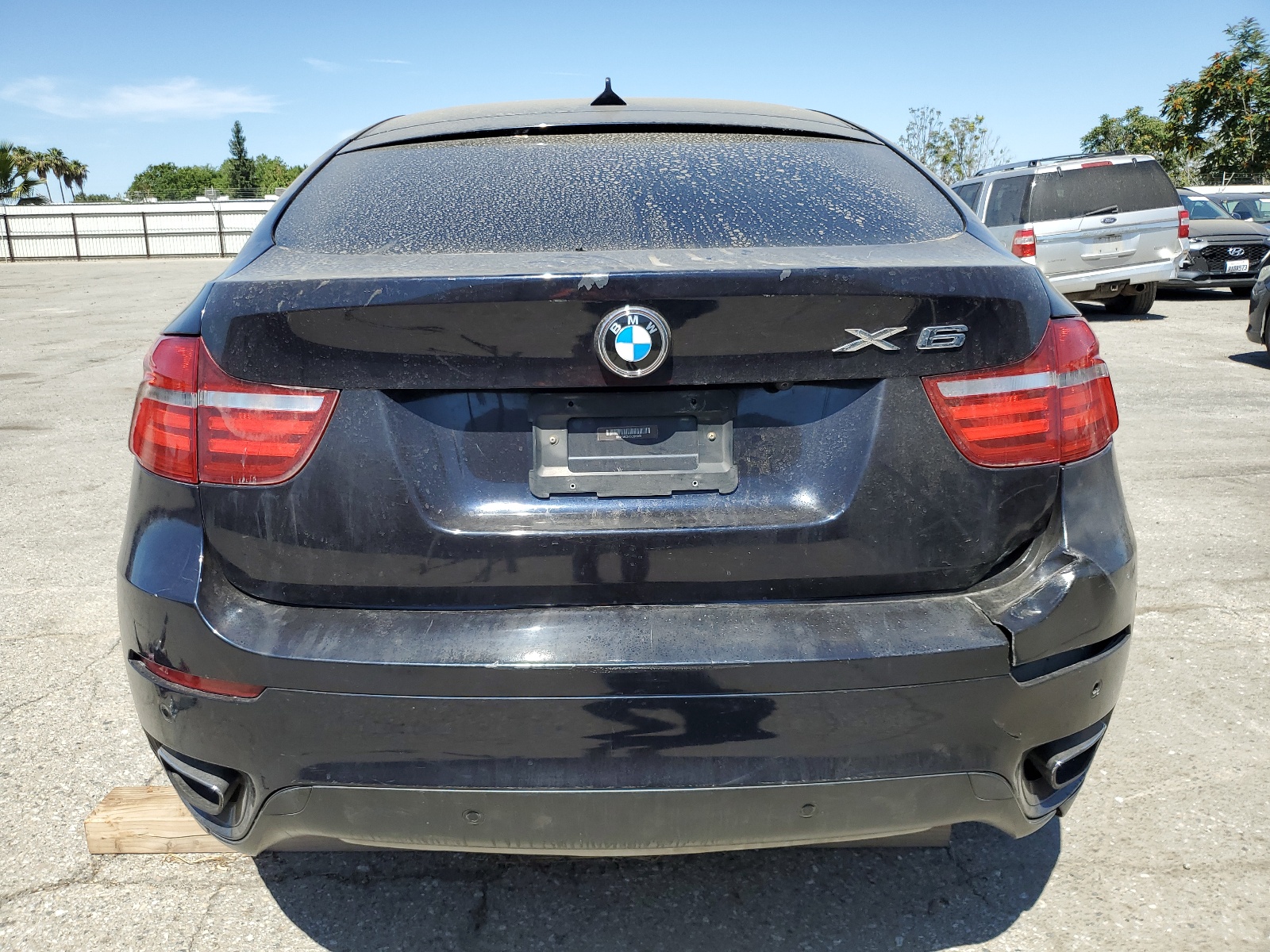 5UXFG8C56DL590963 2013 BMW X6 xDrive50I