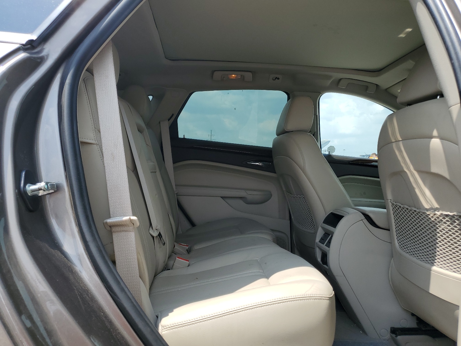 3GYFNDEY5BS588548 2011 Cadillac Srx Luxury Collection