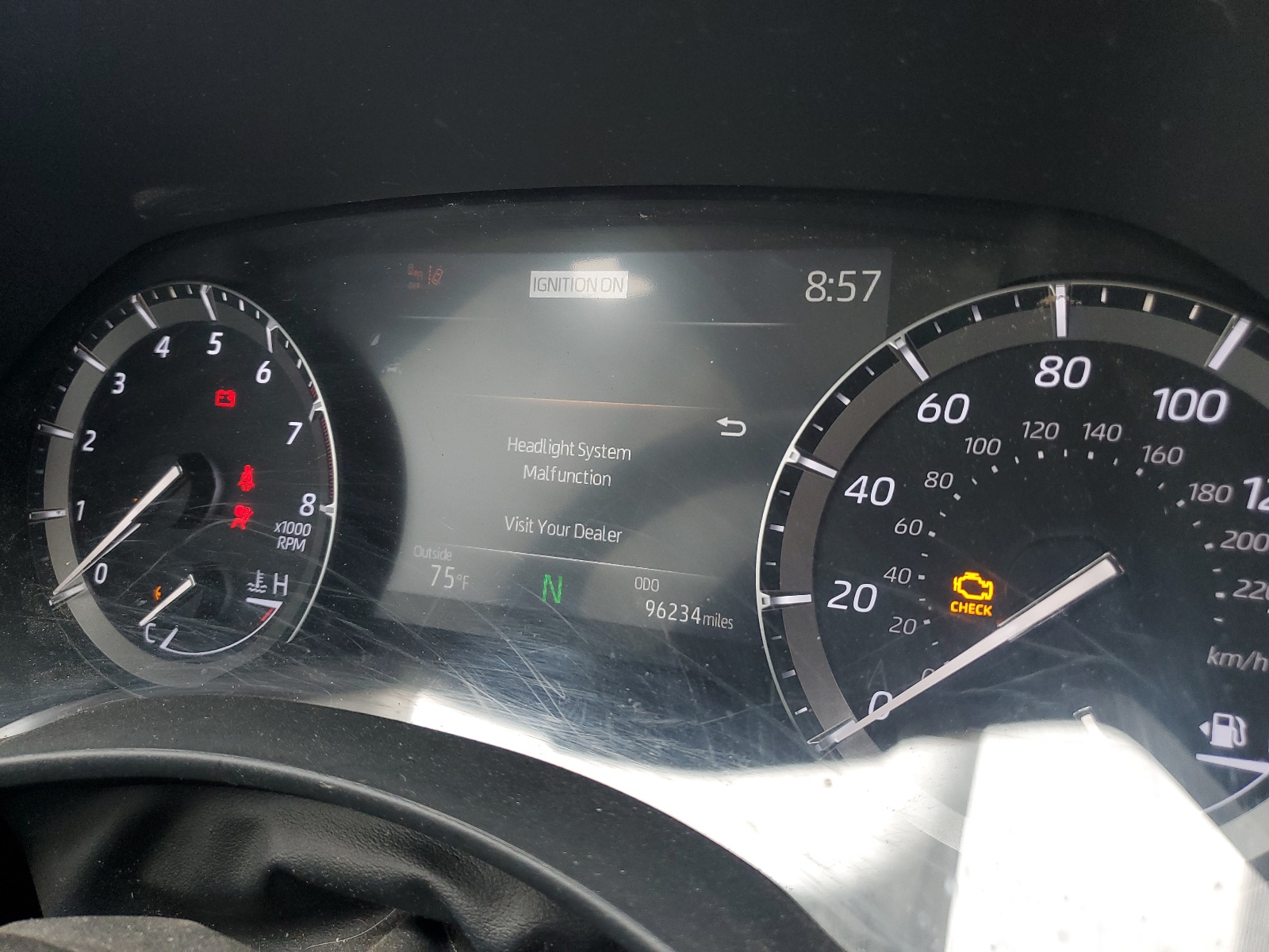 5TDGZRAH0MS516276 2021 Toyota Highlander Xle