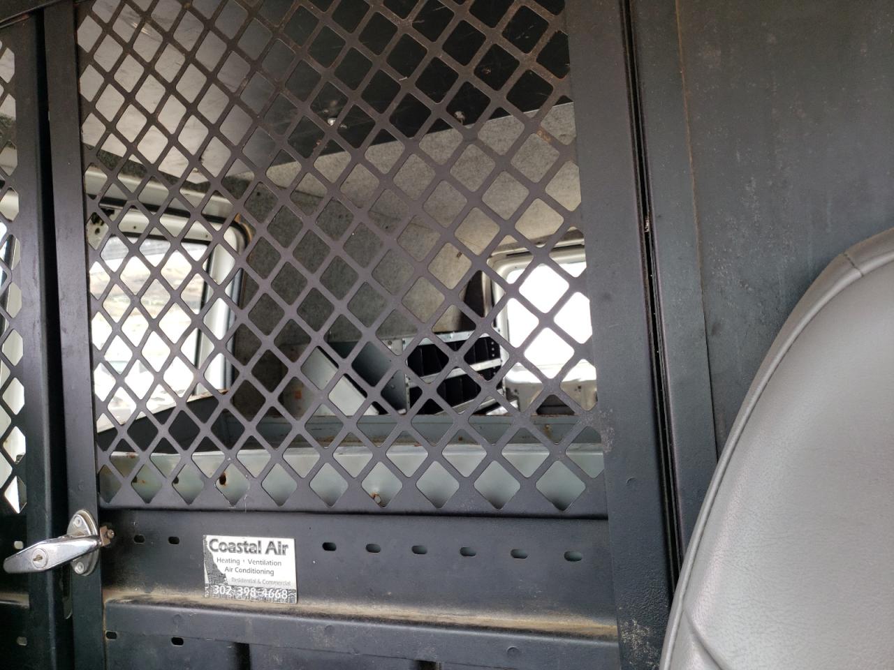 2003 Ford Econoline E150 Van VIN: 1FTRE14253HA38338 Lot: 57028524