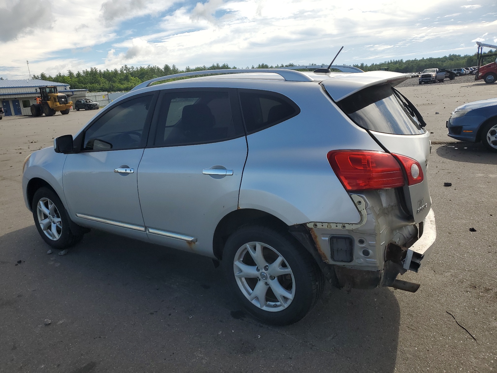 JN8AS5MV5BW661562 2011 Nissan Rogue S