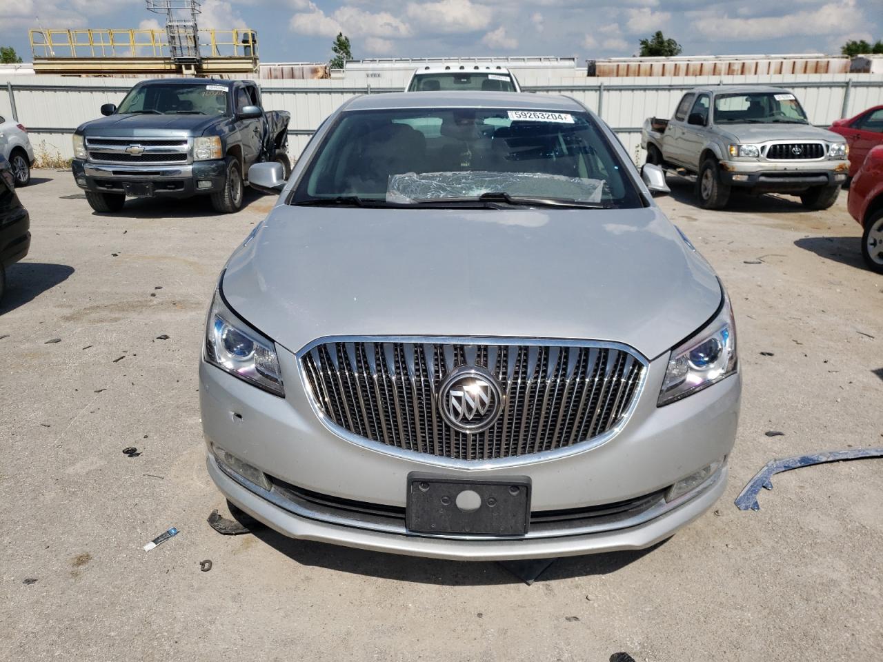 1G4GA5G33FF211946 2015 Buick Lacrosse