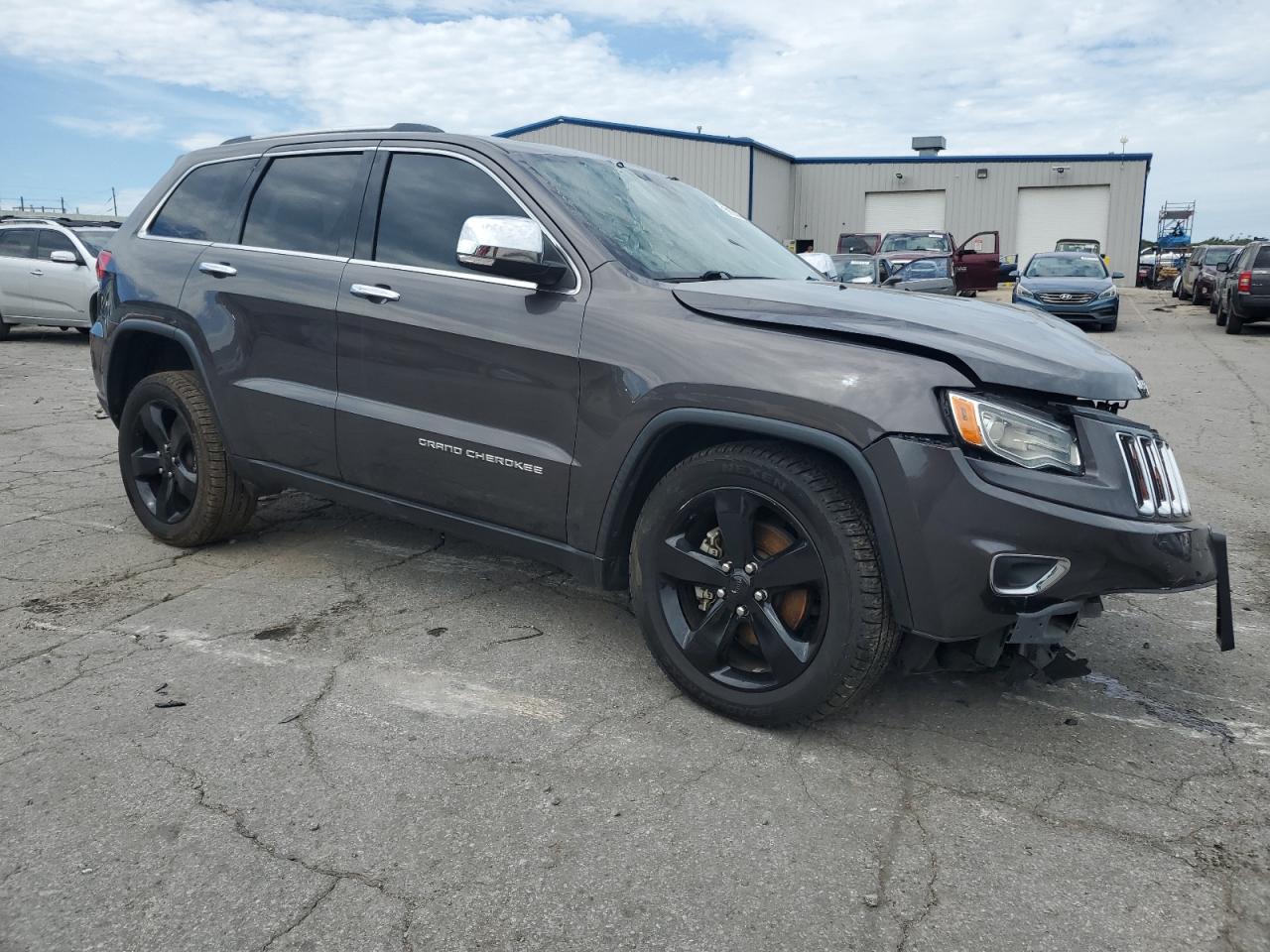 2015 Jeep Grand Cherokee - Image 4