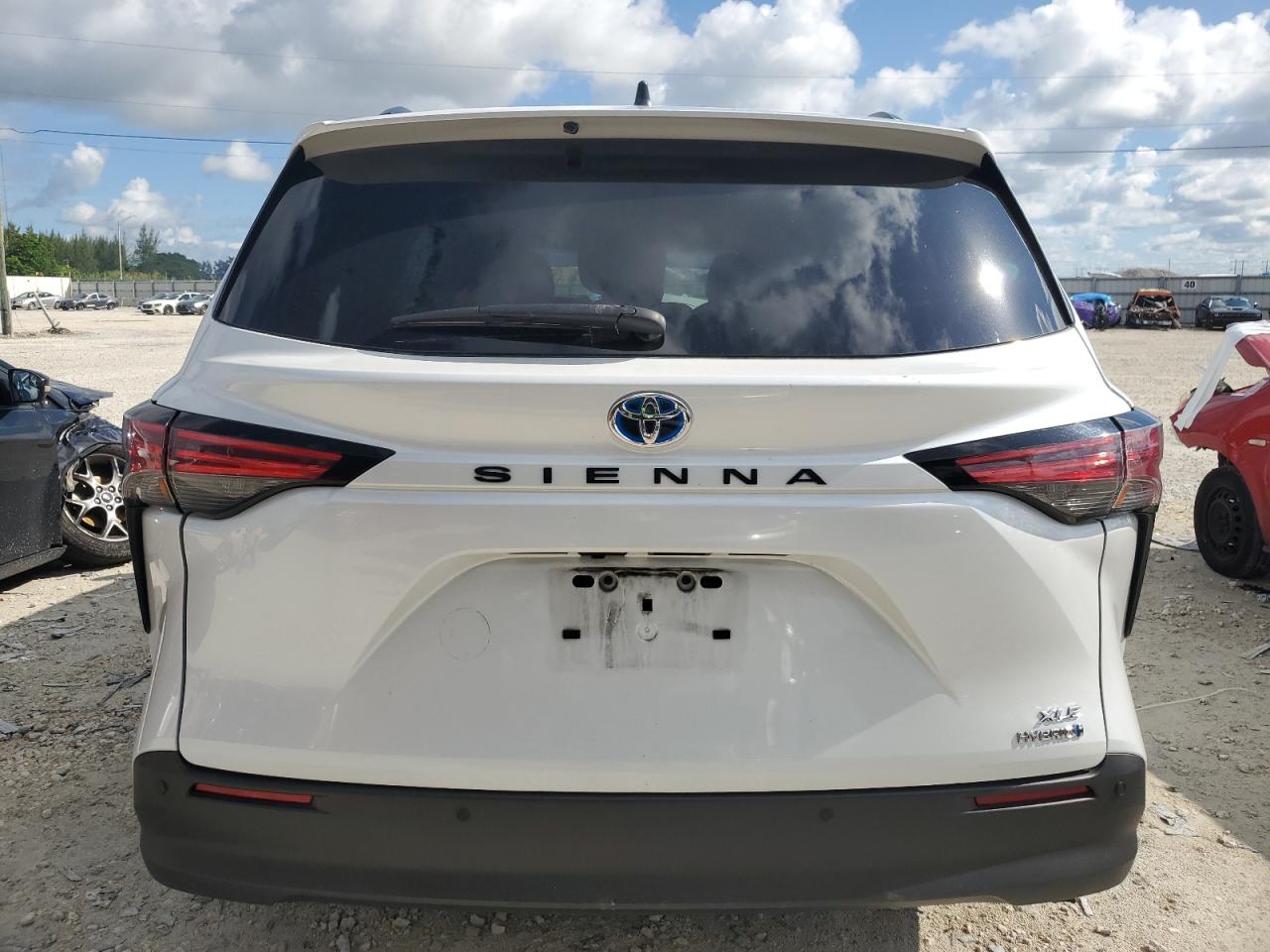 2022 Toyota Sienna Xle VIN: 5TDYRKEC4NS107967 Lot: 60634354