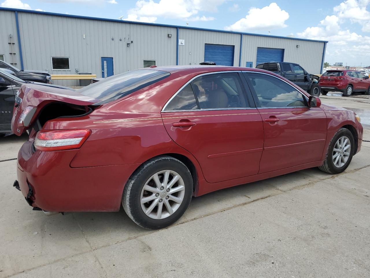 2011 Toyota Camry - Image 3