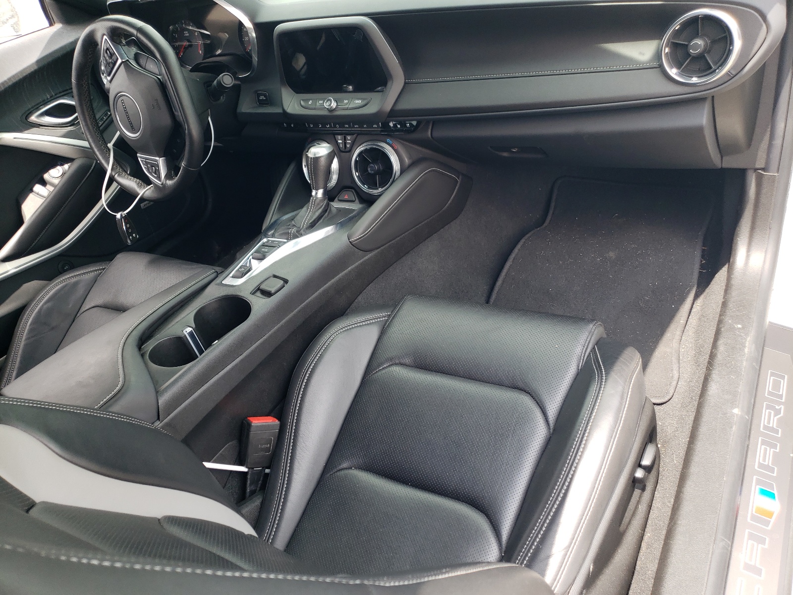 1G1FD1RS1N0134735 2022 Chevrolet Camaro Lt