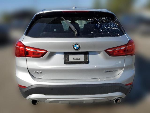  BMW X1 2021 Сріблястий