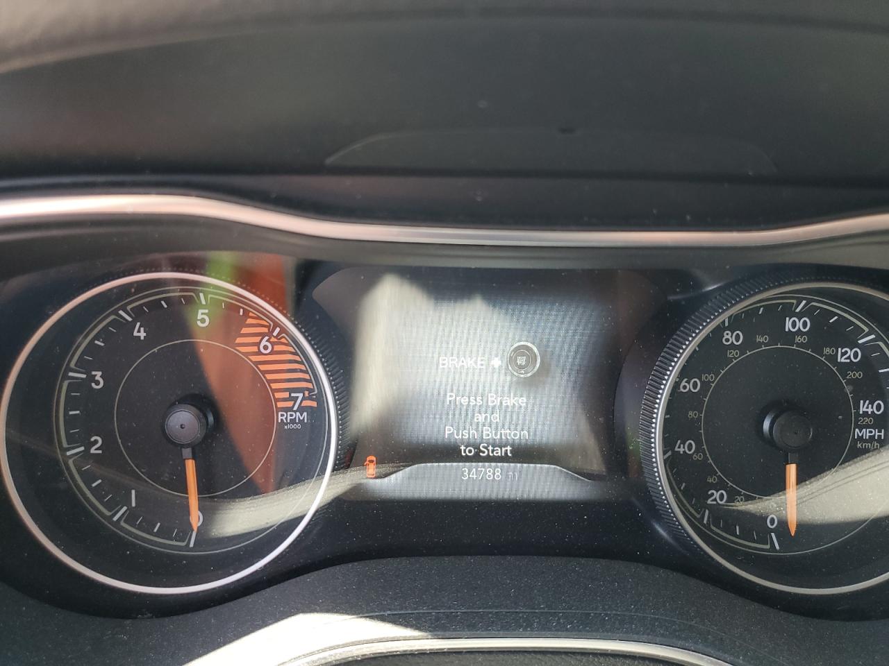 2019 Jeep Cherokee Limited VIN: 1C4PJMDN0KD214085 Lot: 61286394